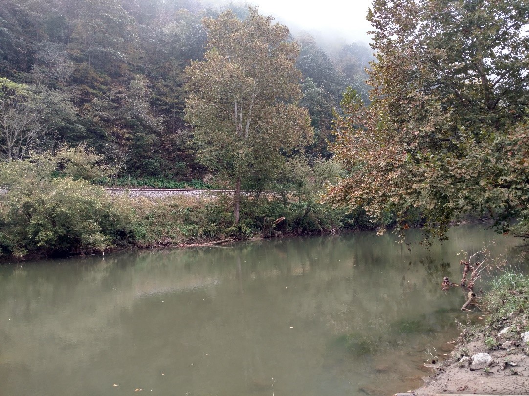 River next to railroad in russell county